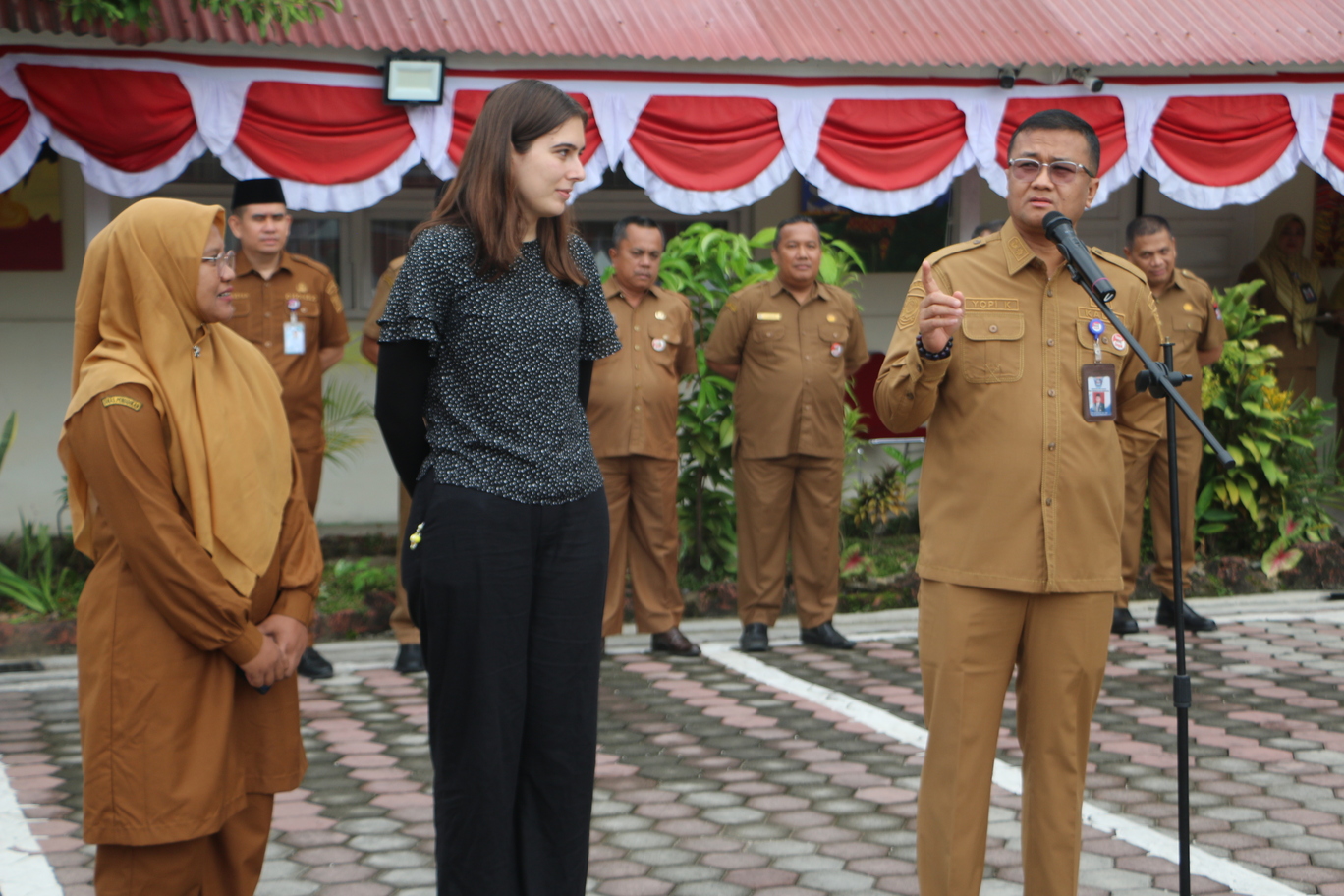 Rianna Moiller dan UPTD Layanan Disabilitas dan Pendidikan Inklusif (LDPI) Dinas Pendidikan dan Kebudayaan Kota Padang
